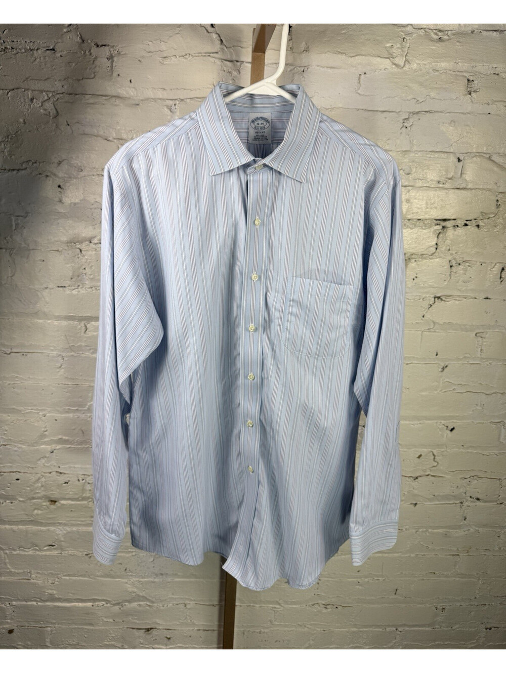 Brooks Brothers Men's Regent Non-Iron Blue/White/Purple Striped Shirt 16 34
